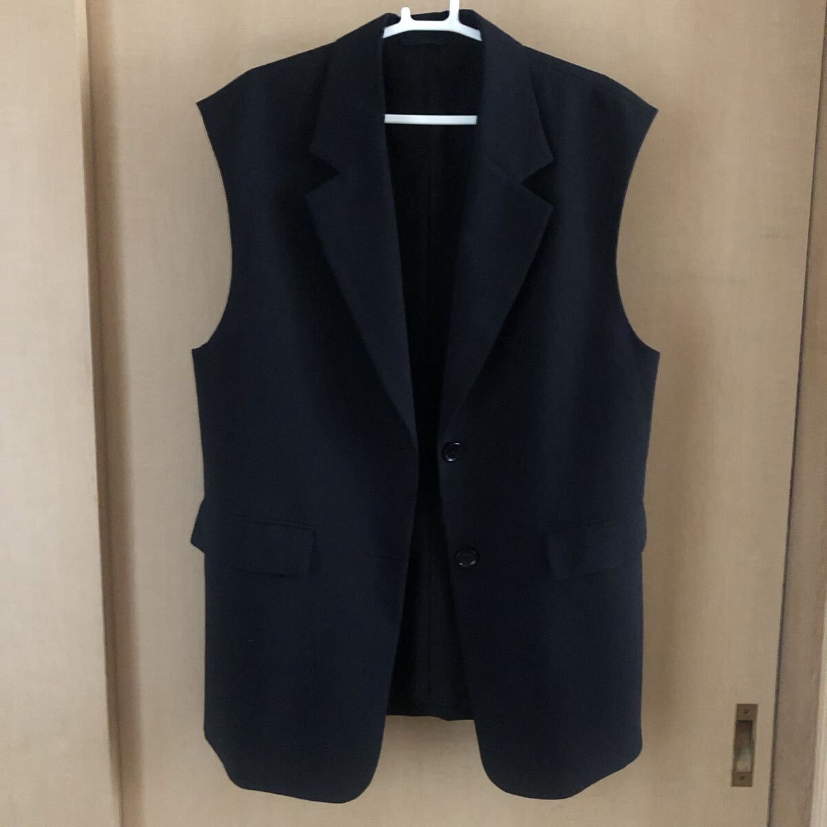 GU ベスト ジレ ブラック M拍卖