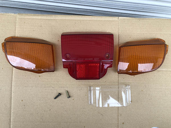 ヤマハ アプリオ 純正 テールライトレンズ 左 右 リア ウィンカーレンズ ライセンスランプレンズ セット 4JP拍卖