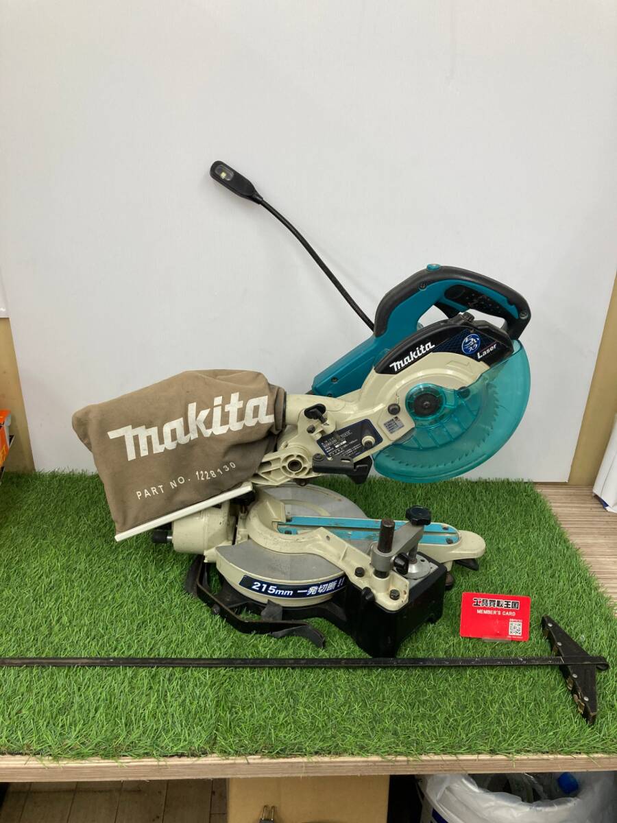 【中古品】★makita(マキタ) 165㎜スライドマルノコ (レーザー付 樹脂ベース仕様) LS0611FL IT8XUEFTYH9C拍卖