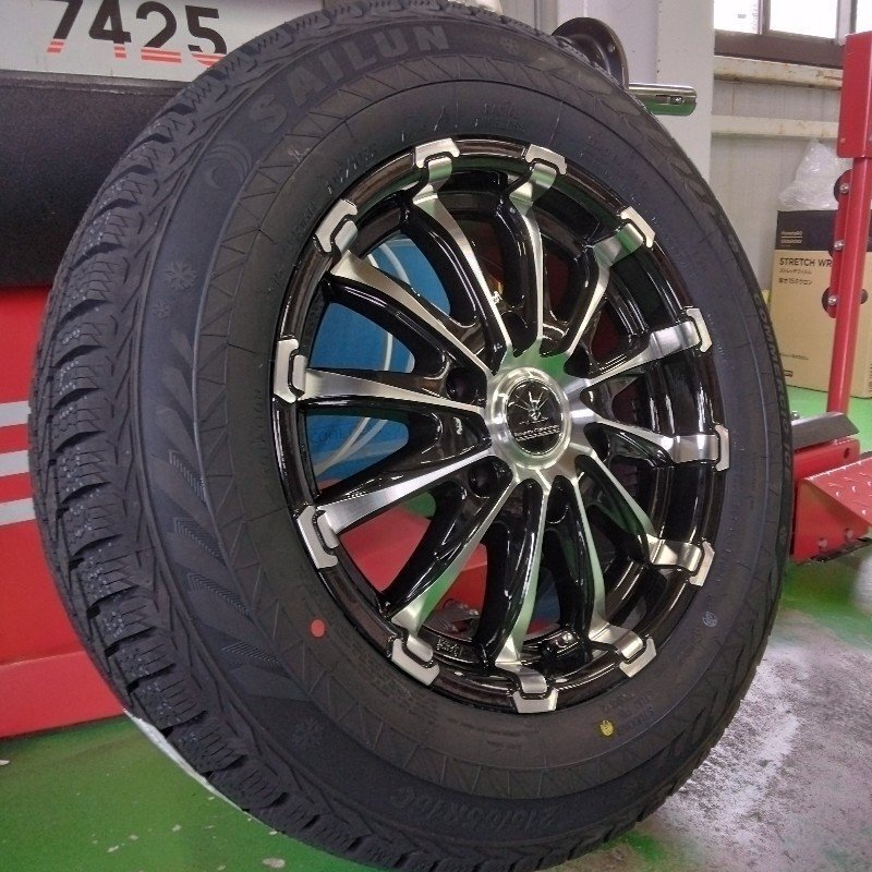 翌日発送 スタッドレス ハイエース 200系 車検対応 215/65R16 2024年製 SAILUN COMMERCIO ICE 16インチ BD12 新品4本セット拍卖