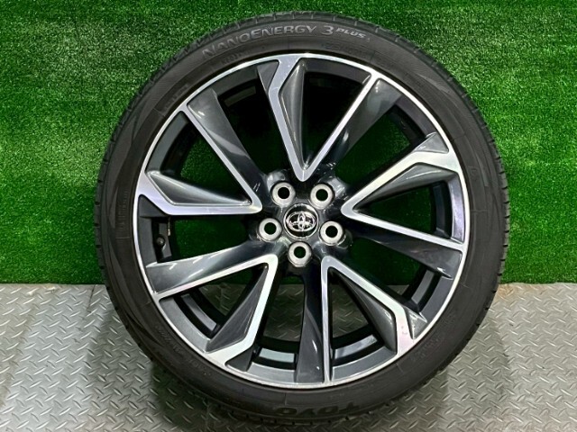 トヨタ カローラスポーツ ZWE213H 純正アルミホイール18インチ タイヤセット拍卖