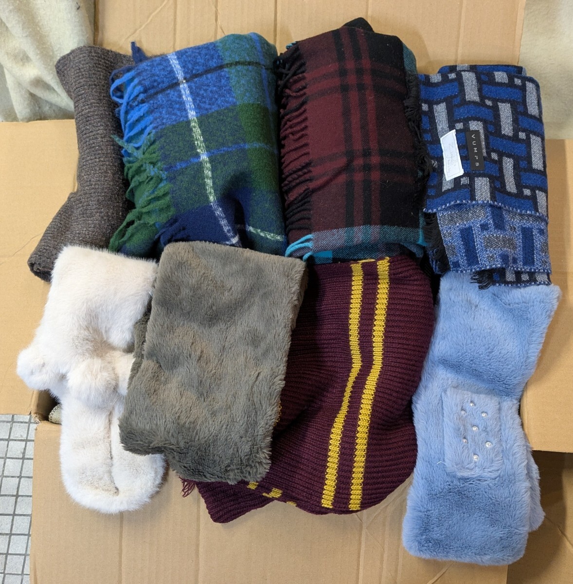 4710 秋冬 マフラー ストール スヌード まとめて まとめ売り 約47点 セット 大量 古着 仕入れ メンズ レディース キッズ ファー フリンジ拍卖