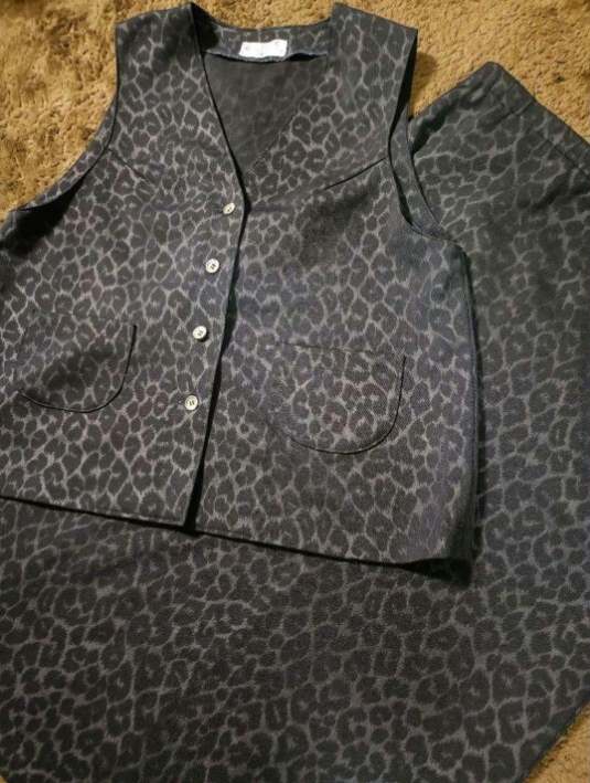 マーガレットハウエル 豹柄セットアップ ベスト ロングスカート拍卖