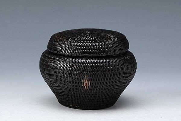 U50064 リパオ 溜塗 細密編 茶器 籠 茶入 茶道具 合箱 YAN LIPAO 緻密 精巧 /55A拍卖