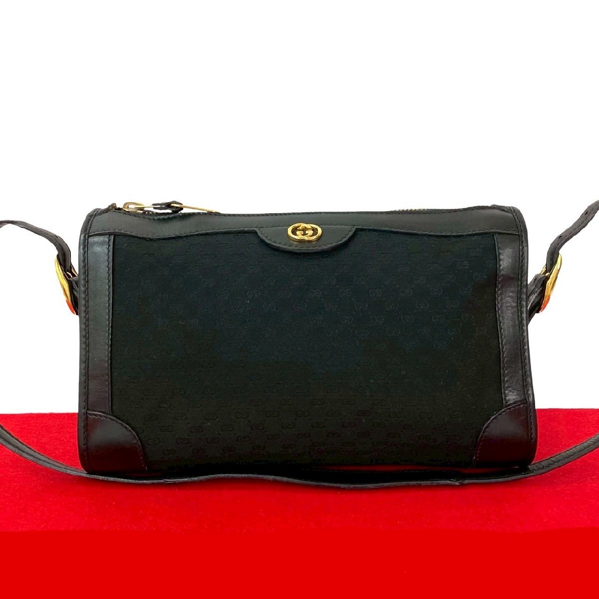 極 美品 GUCCI グッチ オールドグッチ マイクロ GG ロゴ 金具 レザー キャンバス ショルダーバッグ ポシェット サコッシュ ブラック 10547拍卖