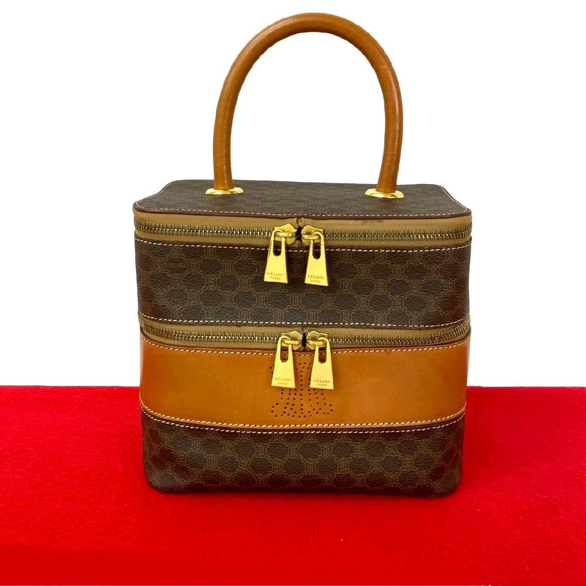 極 美品 CELINE セリーヌ ヴィンテージ マカダム ブラゾン トリオンフ 柄 レザー ハンドバッグ バニティバッグ ブラウン 茶 30853拍卖