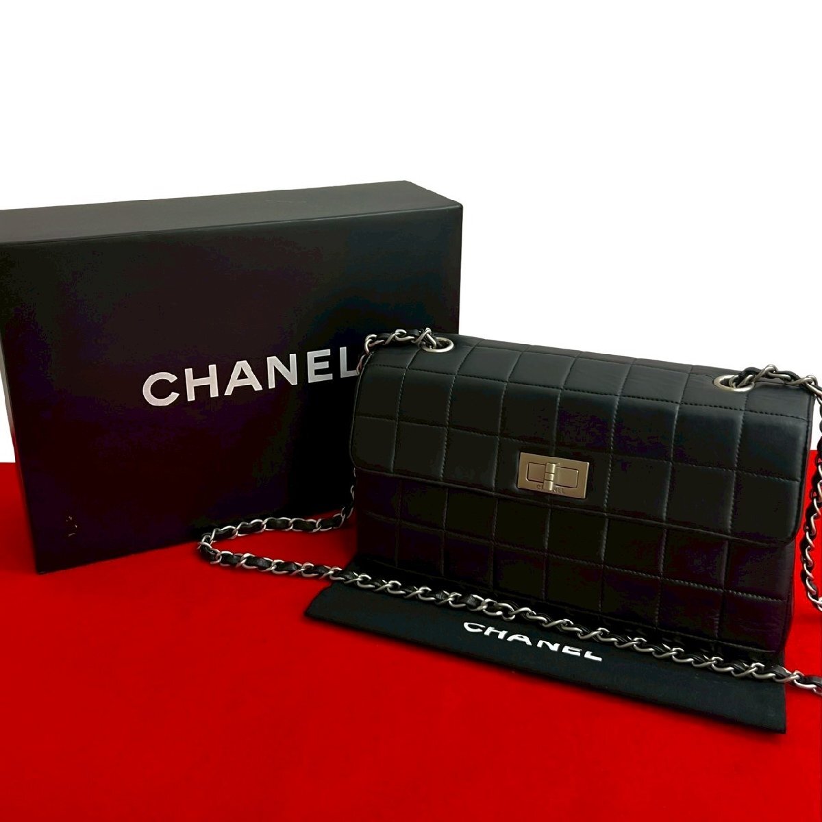 極 美品 箱 袋付 カード シール有 6番台 CHANEL シャネル チョコバー 2.55 ラムスキン レザー チェーン ショルダーバッグ ブラック 13294拍卖