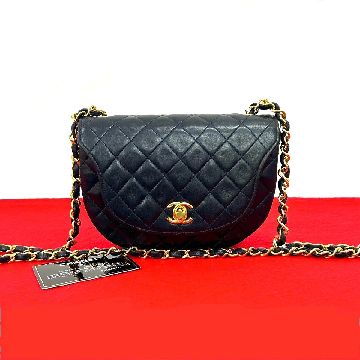 極 美品 カード シール有 1番台 CHANEL シャネル マトラッセ ココマーク ラムスキン チェーン ショルダーバッグ ポシェット ネイビー36111拍卖
