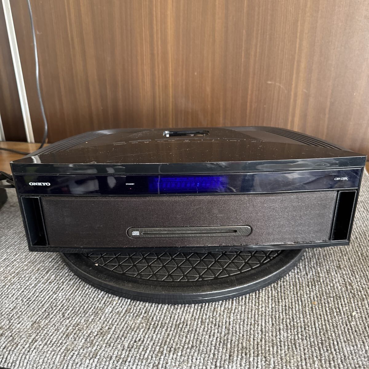 オーディオ機器 ONKYO オンキョー コンパクトオーディオシステム CBX-Z20X 本体のみ 通電のみ確認 拍卖