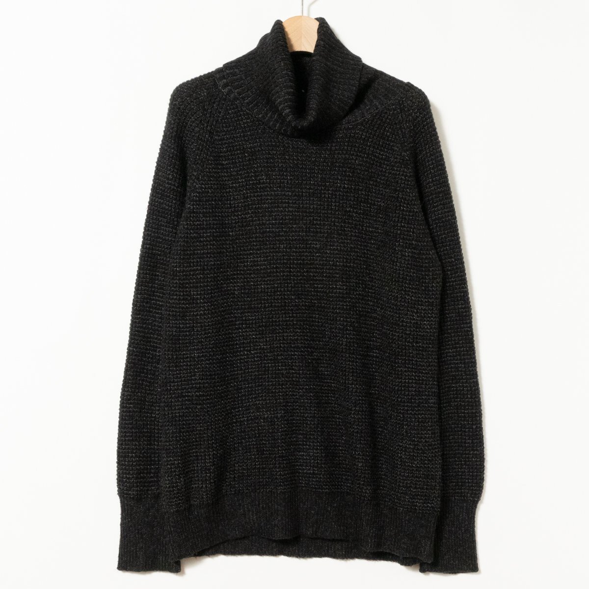 BARNEYS NEW YORK バーニーズ ニューヨーク レディース タートルネックセーター ニット ブラック 黒 アクリル ナイロン ポリ 毛 丈長め拍卖