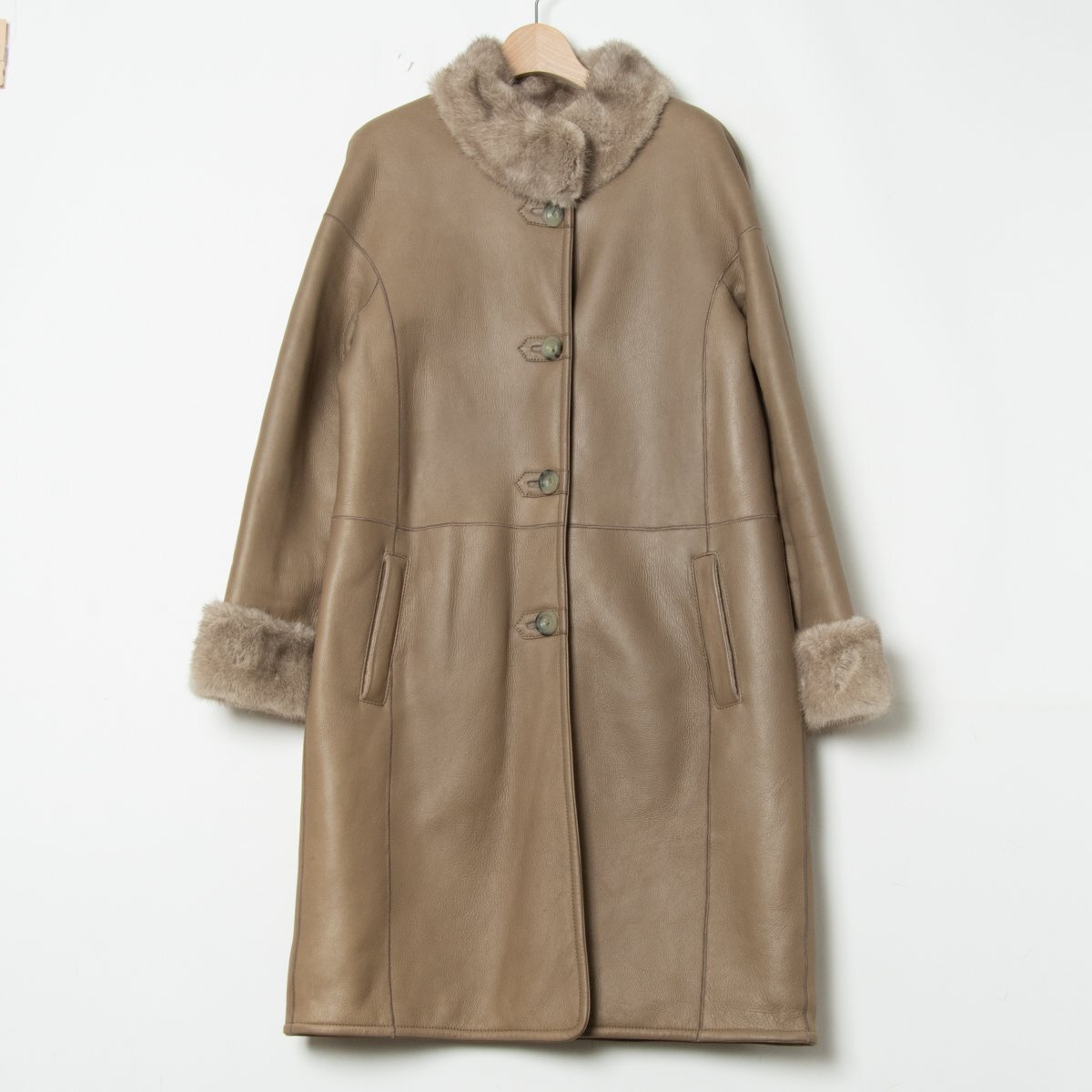 【1円スタート】NORTH BEACH ノースビーチ ムートンコート レディース フェミニン エレガント クラシカル レトロ ベージュ 婦人服 アウター拍卖