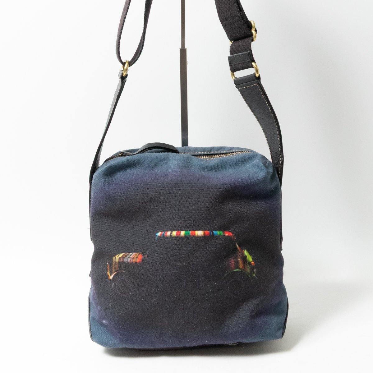 【1円スタート】Paul Smith ポール・スミス ショルダーバッグ 斜めがけ 紳士鞄 ネイビー ポリエステル レザー ファスナー開閉式 メンズ拍卖