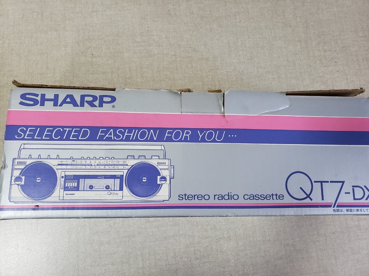 SHARP#QT7-DX ラジカセ 昭和レトロ#レッド#ジャンク品拍卖