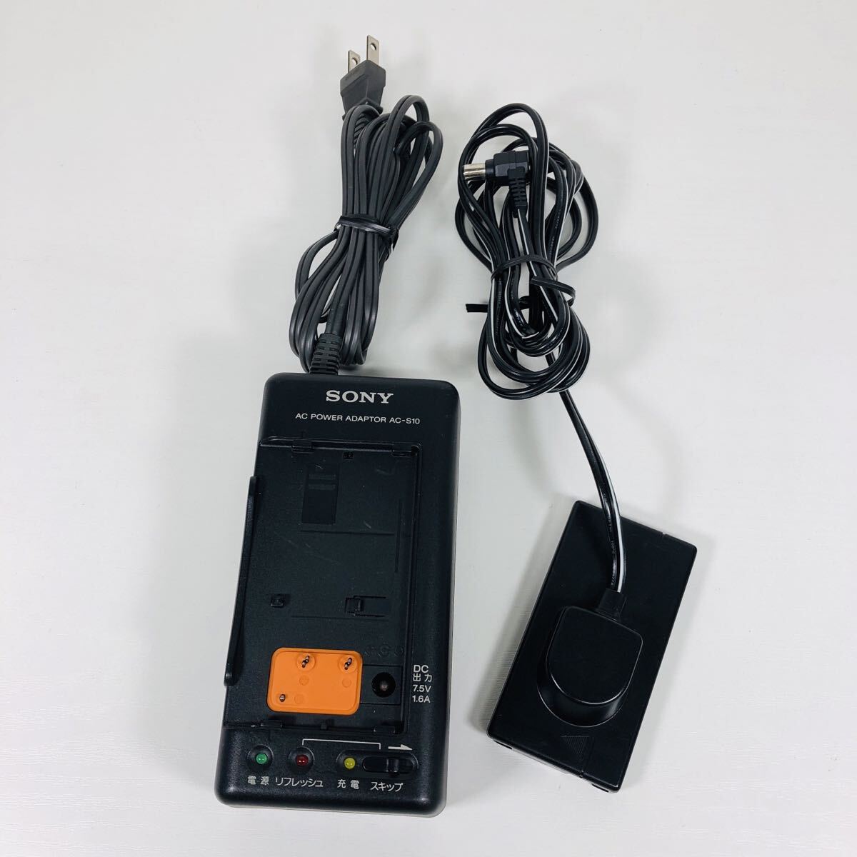 中古動作品 SONY ACパワーアダプター AC-S10 充電器バッテリーチャージャー拍卖