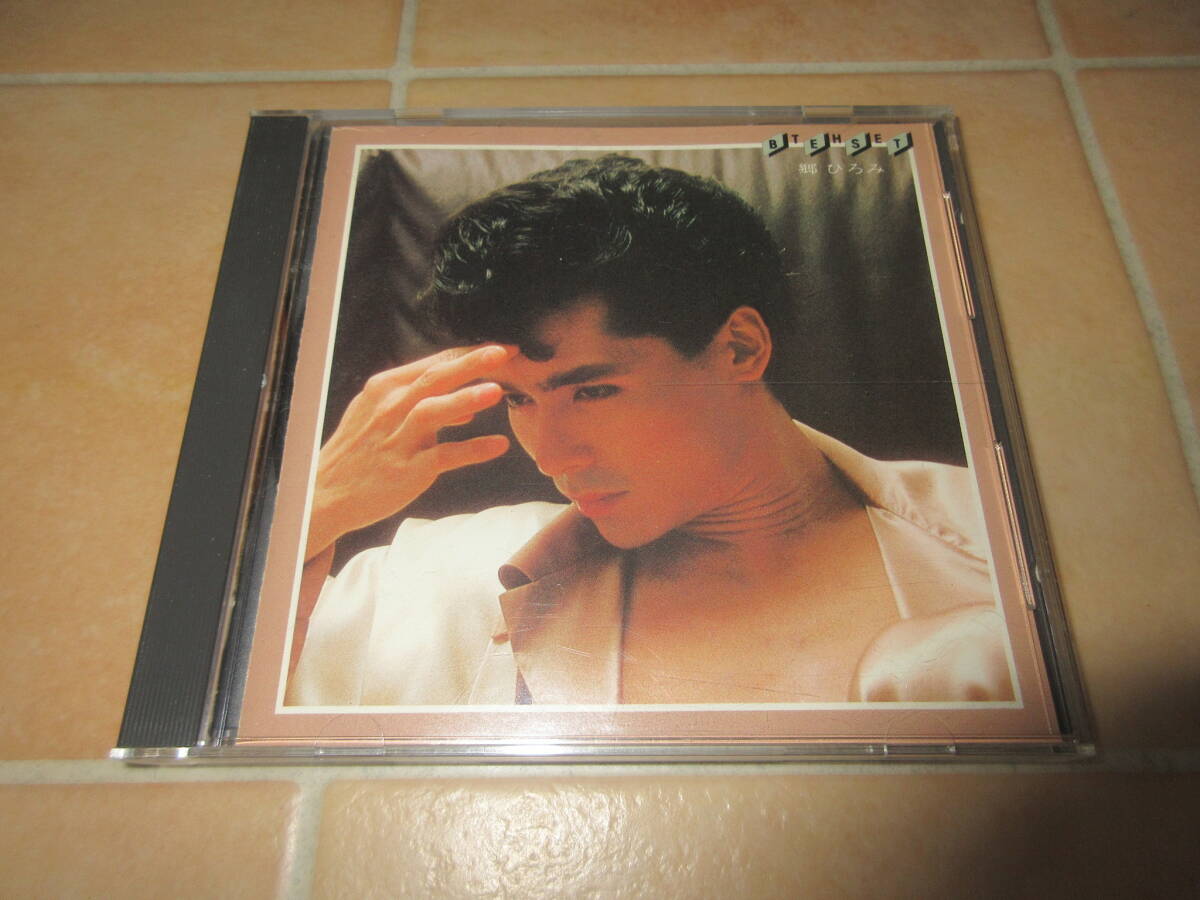 ●即決●状態良好●郷ひろみ/THE BEST●金レーベル●ベスト●3500円盤拍卖