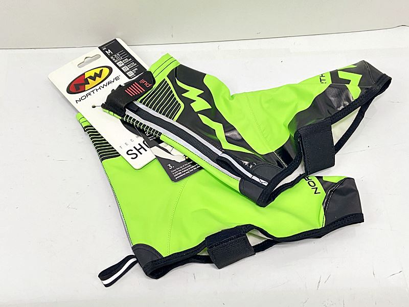 未使用品 ノースウェーブ NORTHWAVE シューズカバー アクア シューカバー ACQUA SHOECOVER Mサイズ グリーン/ブラック拍卖