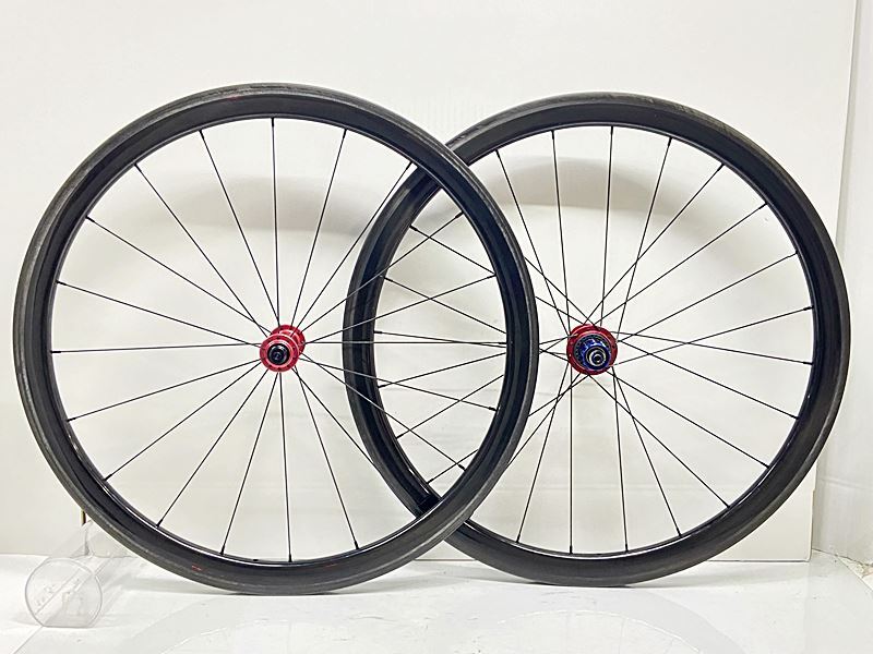 ノーブランド NO BRAND カーボンリム/TUNE ハブ ホイールセット シマノフリー 11速 リムブレーキ チューブレスレディ カーボン拍卖