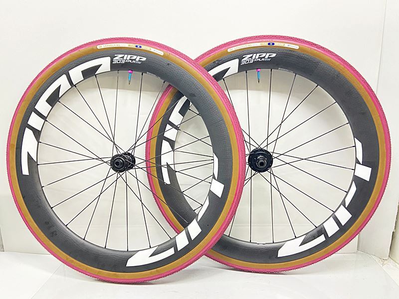 超美品 ジップ ZIPP 303 XPLR SW ホイールセット XDR 12速 DISC フックレスリム カーボン拍卖