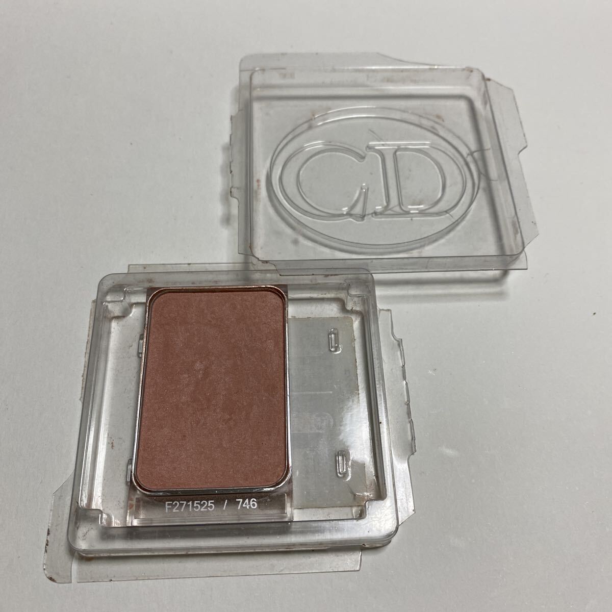 クリスチャンディオール ディオールブラッシュ 746 チーク拍卖