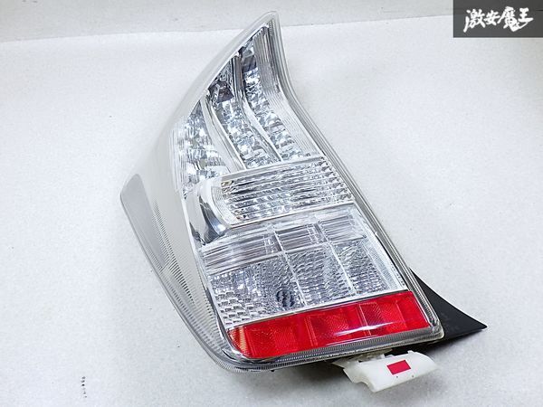 ★点灯OK★ トヨタ 純正 ZVW30 プリウス 前期 LED テールライト レンズ 左 左側 助手席側 KOITO 47-37 即納 棚P-2拍卖