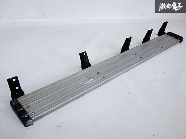 トヨタ 純正 FJ60V HJ60V FJ62G HJ61V 60系 ランドクルーザー ランクル ノーマル サイドステップ サイドスカート 右 右側 運転席側 棚E拍卖