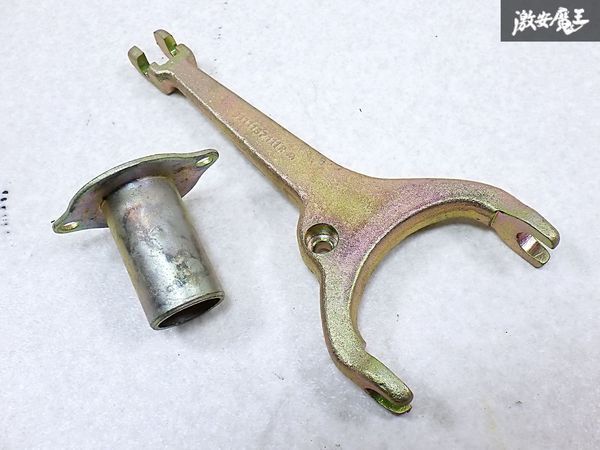 ★新品・未使用品★ PORSCHE 純正 ポルシェ911 1969年~1971年 ナロー クラッチフォーク 即納 棚I-1拍卖