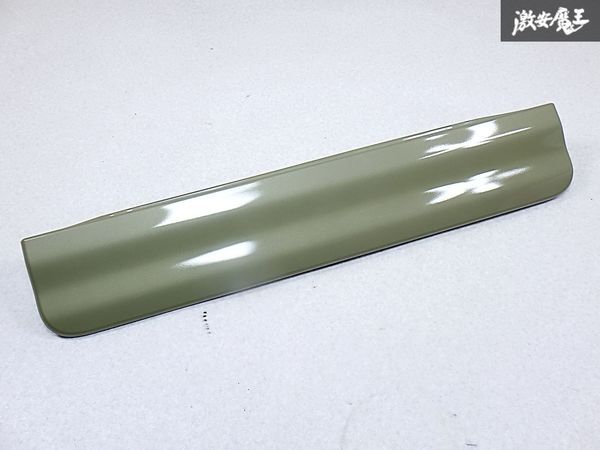 ★新車外し★ ホンダ 純正 JJ1 JJ2 N-VAN Nバン リア リヤ ガーニッシュ ライセンスガーニッシュ GY33M ガーデングリーンメタリック 棚T拍卖