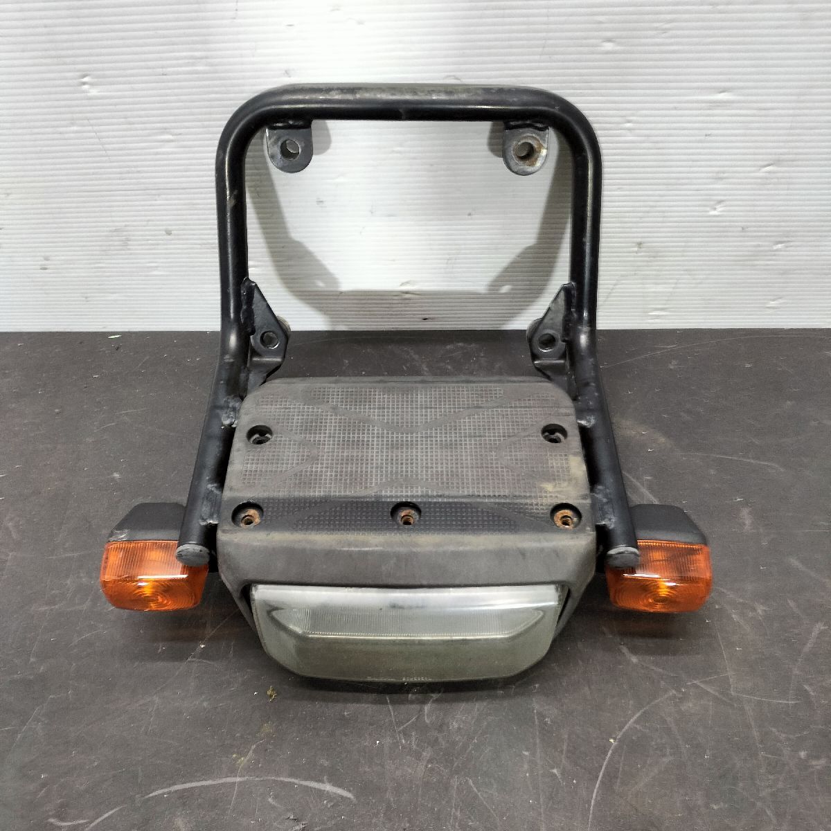 51021S UA08J ヤマハ ギア フロントキャリア ヘッドライト ウインカー1 UA07J UA06J拍卖