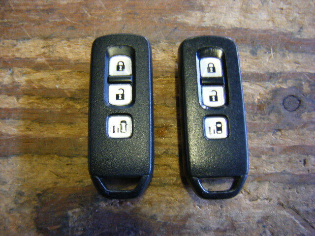 平成24年 N-BOX + プラス カスタム DBA-JF2 純正 スマートキー 鍵 カギ 3ボタン 左リアパワースライドドア 2個拍卖