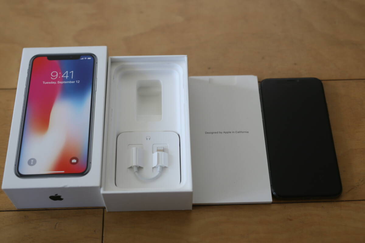 【訳アリ】iPhone X 256GB SIMフリー 初期化済み 液晶線あり ブラック拍卖