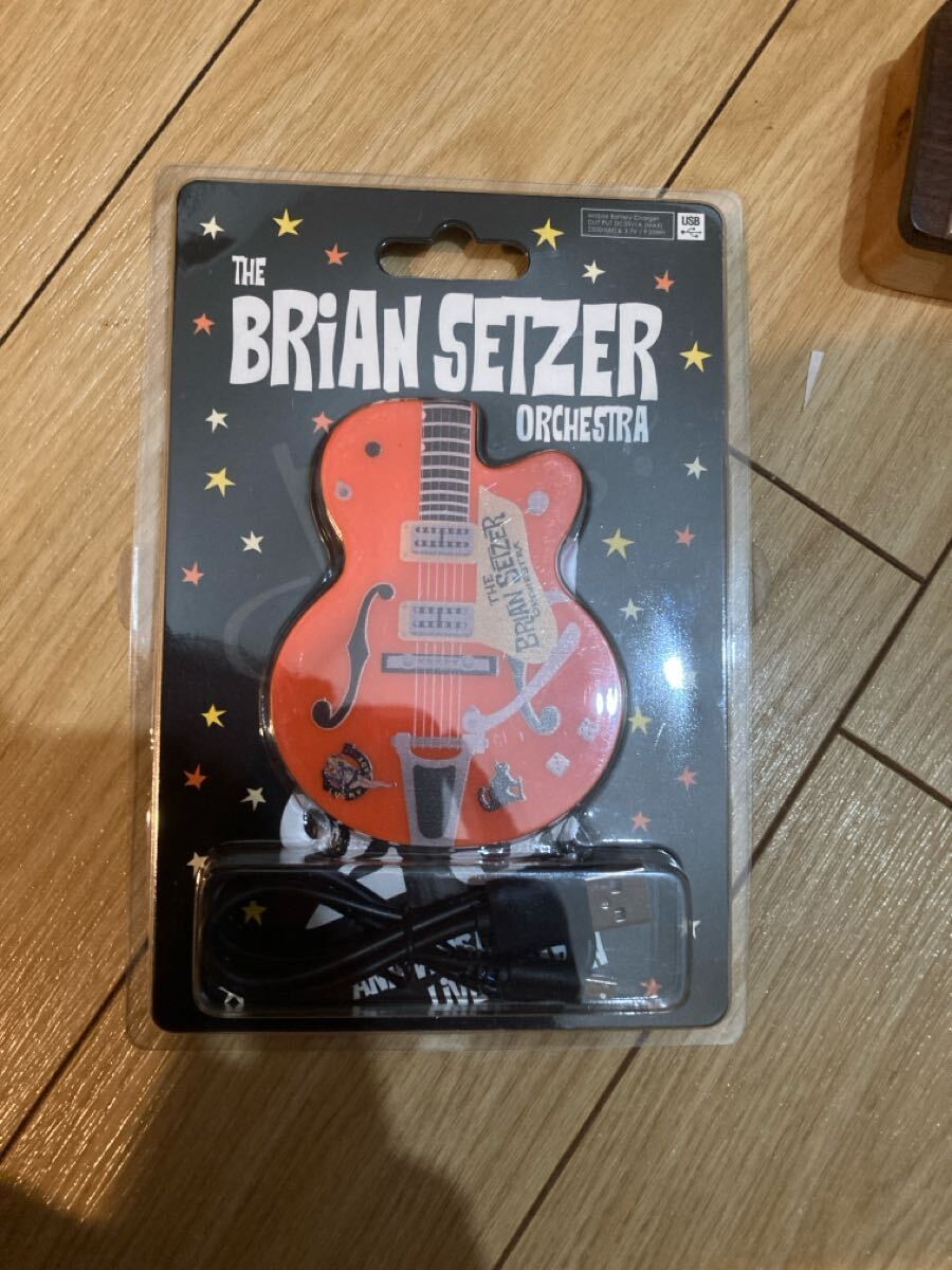 THE BRIAN SETZER ORCHESTRA ギター型モバイルバッテリー 未開封 GRETSCH ブライアンセッツァー拍卖
