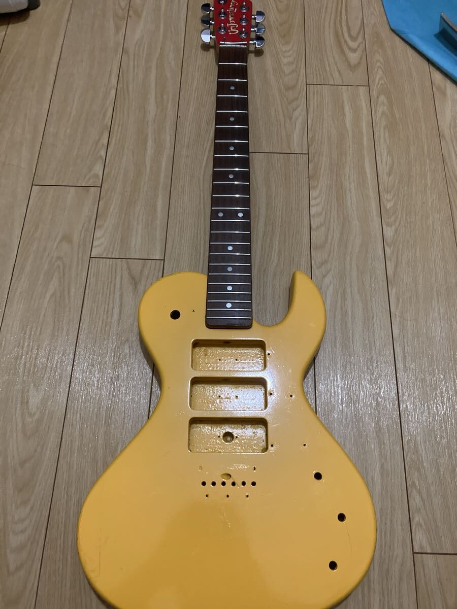 ウンジャマラミー UmJammer Lammy フェルナンデス FERNANDES ギター 拍卖