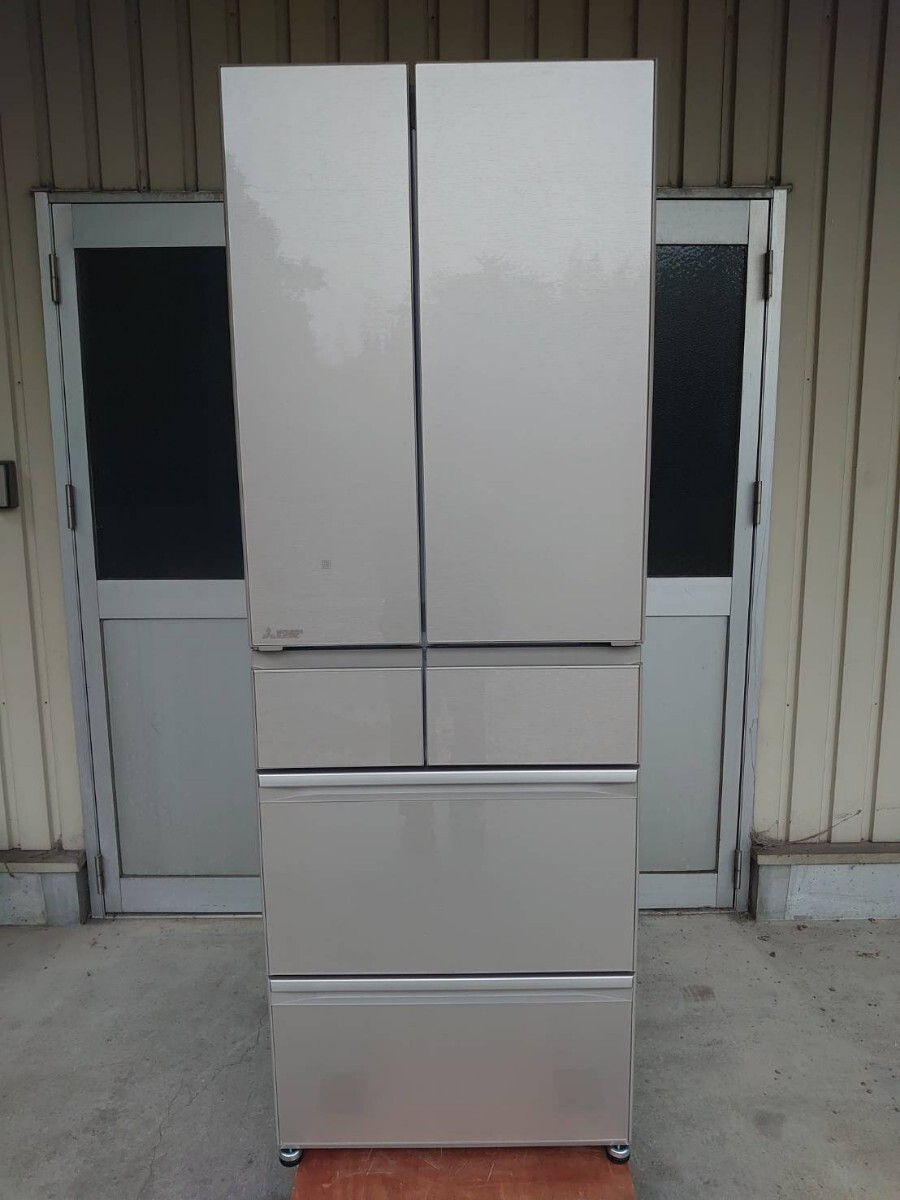 MITSUBISHI 三菱 ノンフロン冷凍冷蔵庫 MR-MZ54J-C形 2023年製 540L 冷蔵室棚一部割れ有り 簡易清掃済み 206拍卖