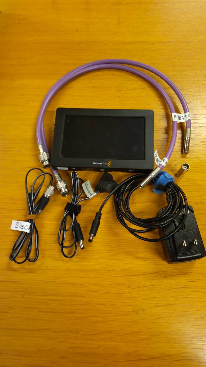 Blackmagic Design Video Assist 5インチ① ブラックマジックデザイン拍卖