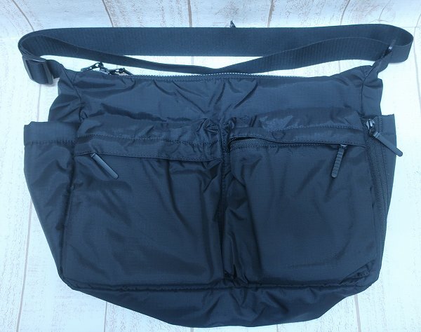 6-7194A/ユニクロ マルチポケットショルダーバッグ UNIQLO 拍卖