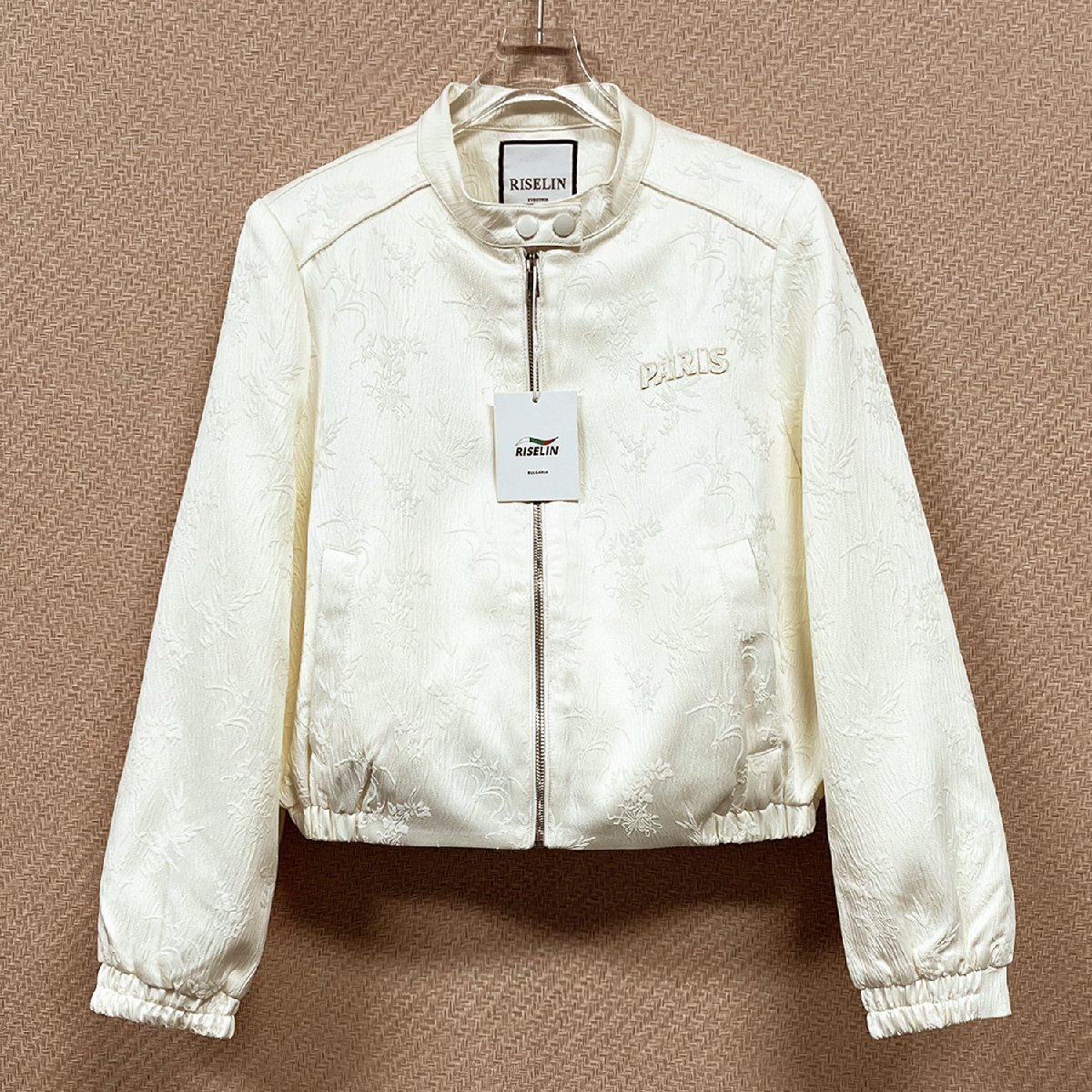上品ヨーロッパ製※定価6万◆ブルガリア発※RISELIN ジャケット 滑らか 花柄 英字 ショート丈 アウター カジュアル レディース 秋冬 L/48拍卖