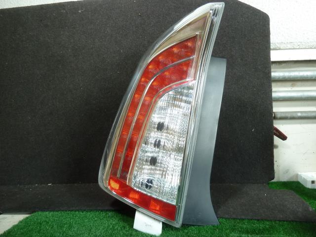 【5752】/プリウス ZVW30 左テールランプ ユニット 81561-47170拍卖