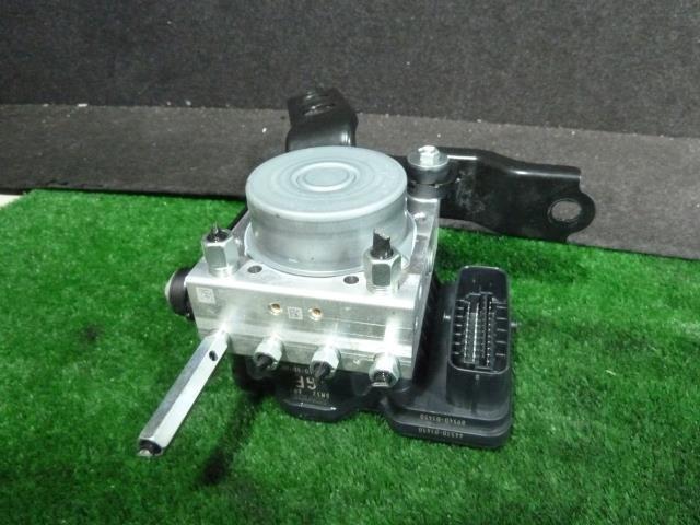 【5778】/タンク M900A ABS アクチュエーター 44050-B1450拍卖