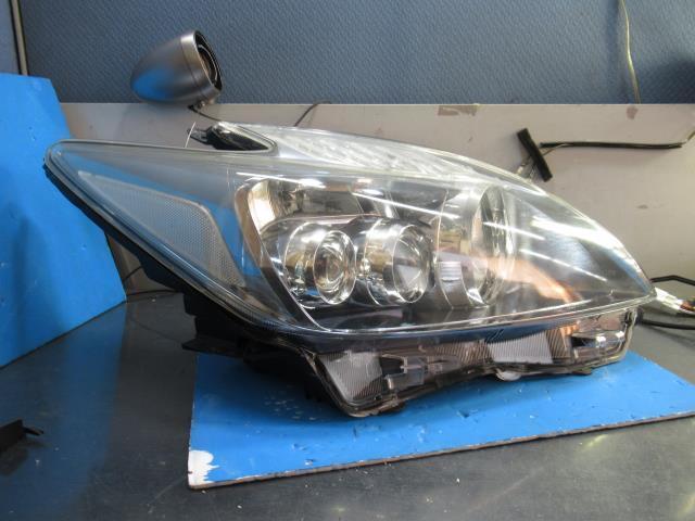 【7641】/プリウス ZVW30 右ヘッドライト ユニット 81145-47241拍卖