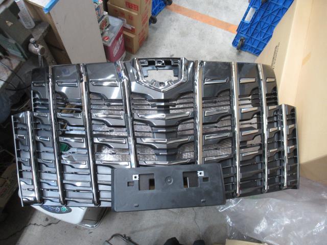 【9460】/アルファード GGH30W フロントグリル拍卖