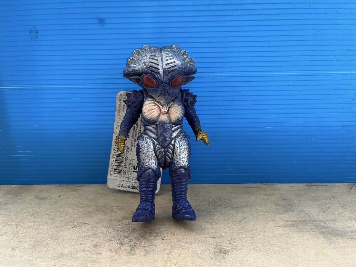 バンダイ 1996年 製造 / 新品 ダグ付き / ウルトラマン ゼアス ウルトラ怪獣 シリーズ ベンゼン星人拍卖