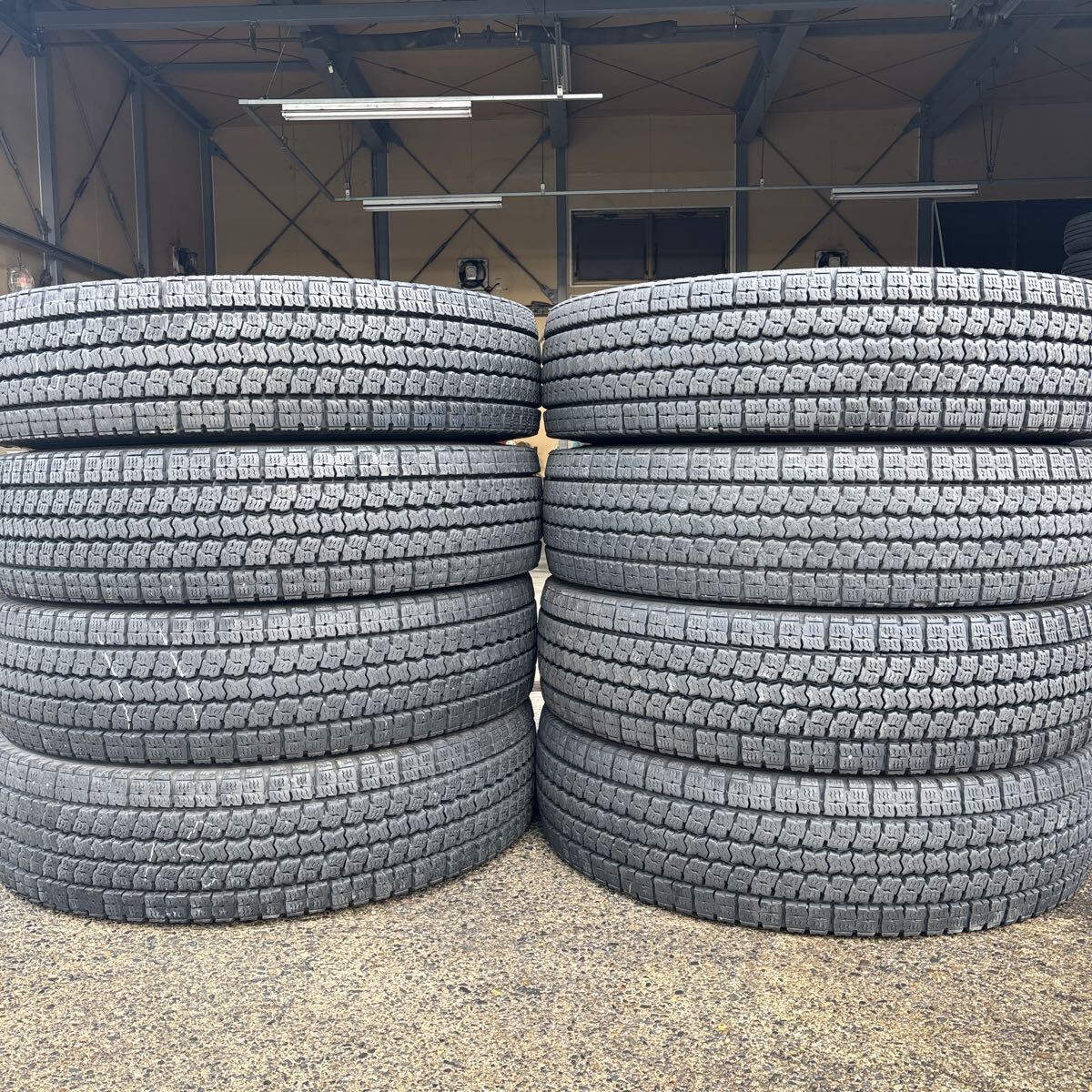 ◆送料無料◆11R22.5 16PR◆ TOYO M919 スノータイヤ 8本セット拍卖