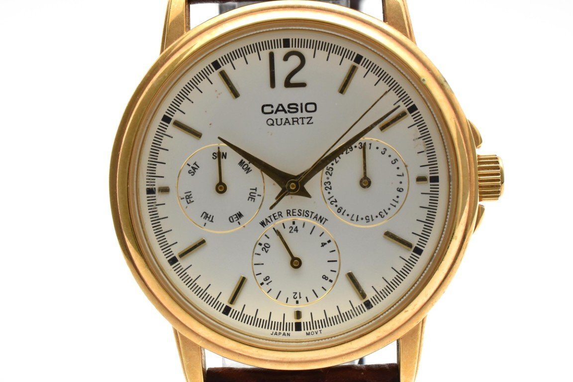 カシオ クォーツ 1343 MTP-1174 ラウンド ゴールド ホワイト 3針 カレンダー レザー ブラウン QUARTZ メンズ 腕時計 CASIO拍卖
