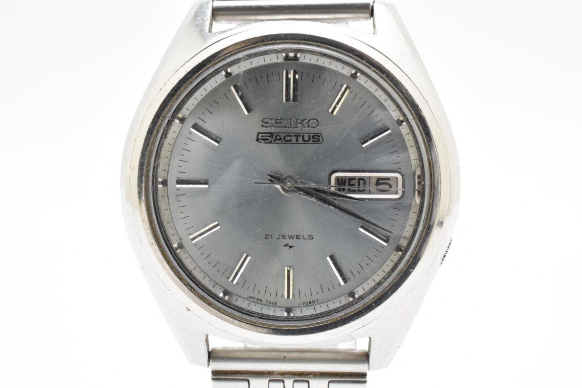 SEIKO セイコー5 アクタス 腕時計 メンズ 自動巻き シルバー シルバー文字盤 デイデイト 3針 21ジュエル 7019-7060拍卖