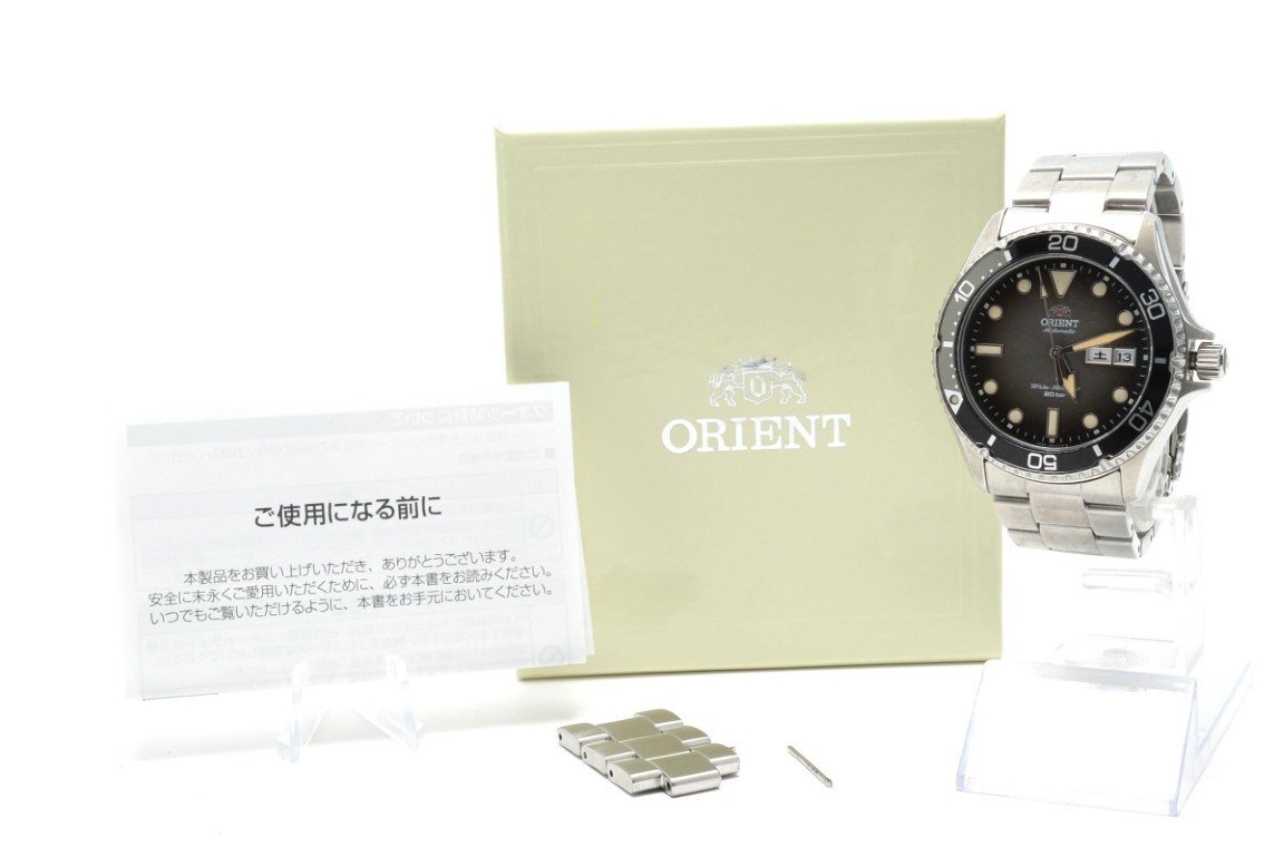 稼動品 ORIENT オリエント F692-UAV0 円形 ラウンド 銀 シルバー Silver レディース 腕時計 3針 デイデイト 黒文字盤 自動巻き 箱付き拍卖