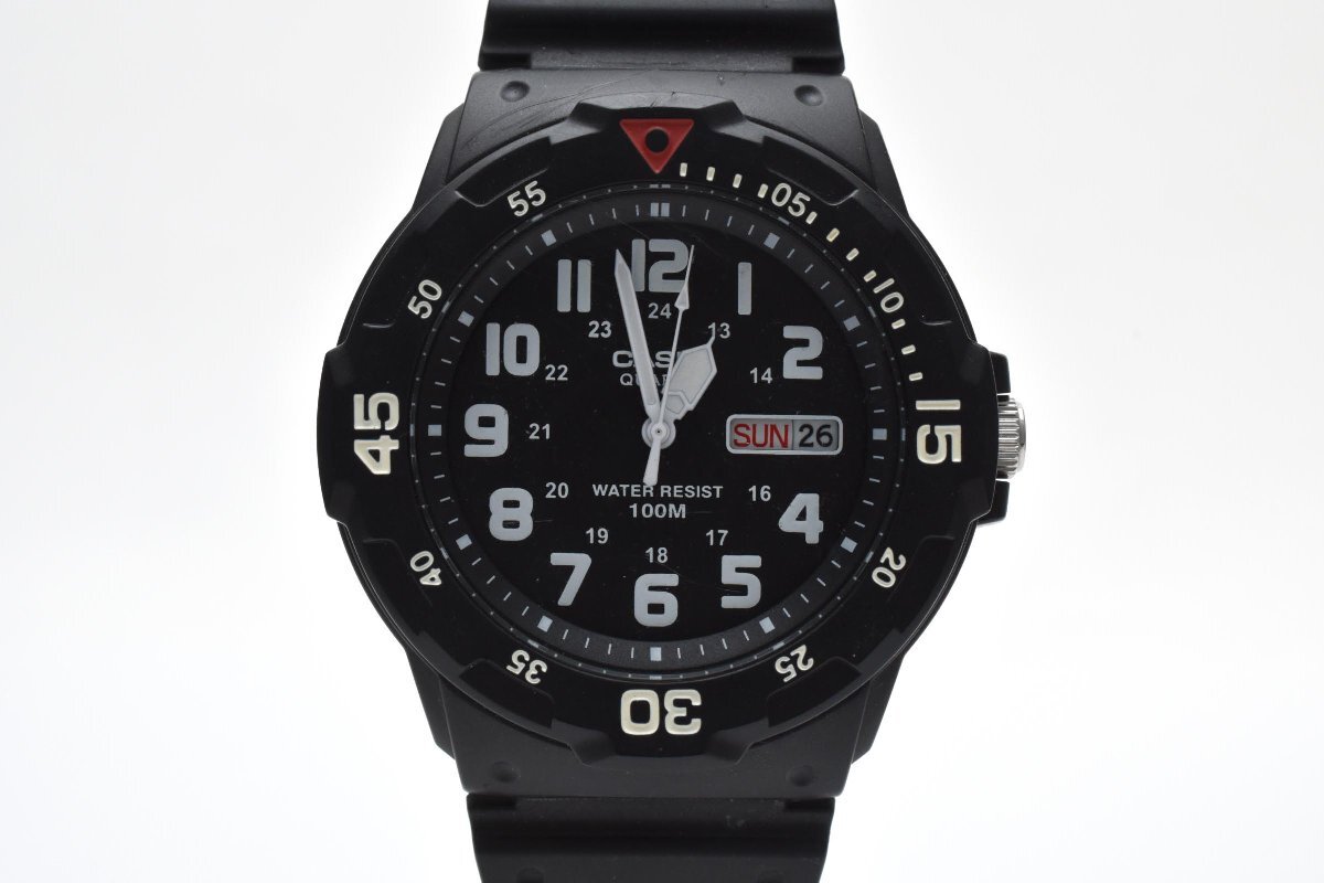 CASIO QUARTZ カシオ クォーツ ラウンド 腕時計 メンズ アナログ 3針 デイデイト ブラック MRW-200H拍卖