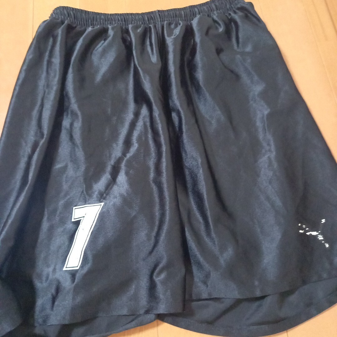 PUMA Oサイズ黒 サッカーパンツ 古着  ネコポス発送 ユニフォーム  ハーフパンツ プーマPUMA ランニング拍卖