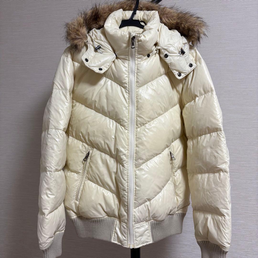 【ユニクロ美品】プレミアムダウンジャケット Lサイズ ファー付き フード着脱可能拍卖