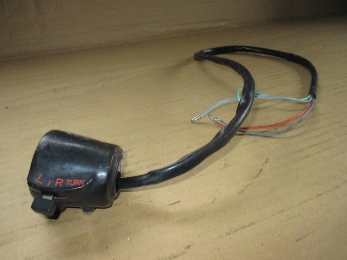 ホンダ CB750 当時物 ハンドルスイッチボックス 左 金型 ウインカースイッチ 検) HONDA CB750Four CB450 CB350 CB250 拍卖