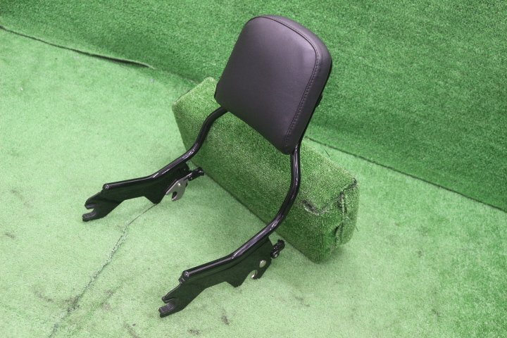 48780/O☆ソフテイル FLFB、FLFBS、FXBR、FXBRS 2018- ハーレー純正 デタッチャブル バックレスト拍卖